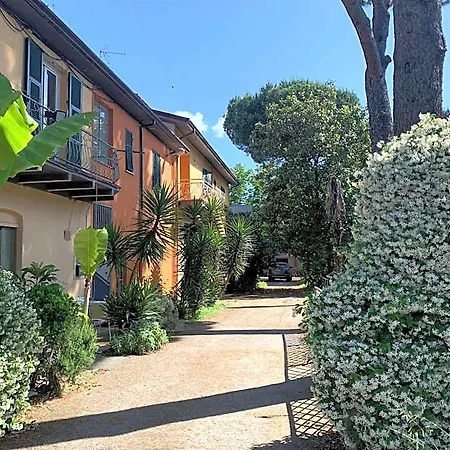 Hotel Vara Self Check In Private Parking